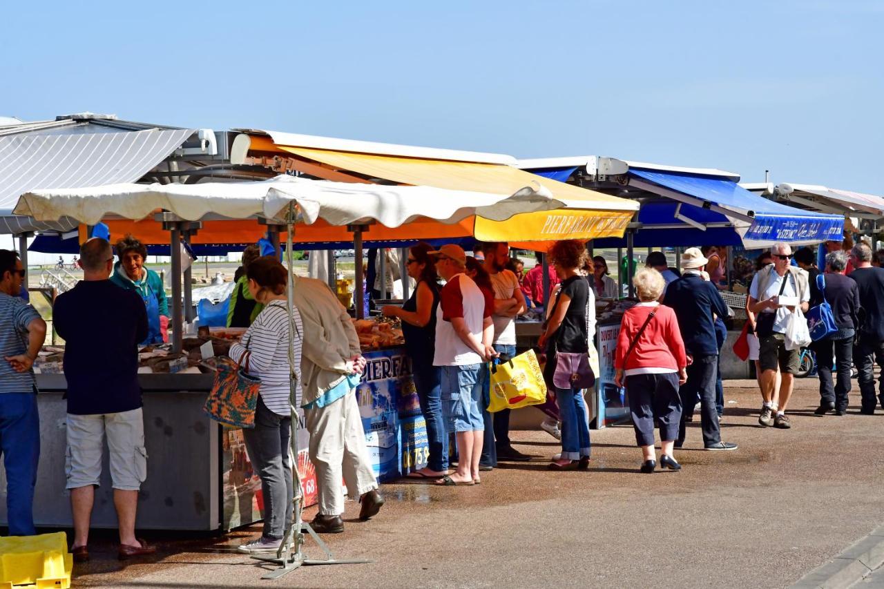 Senane - Joli Studio A 50M De La Plage, Parking Leilighet Courseulles-sur-Mer Eksteriør bilde
